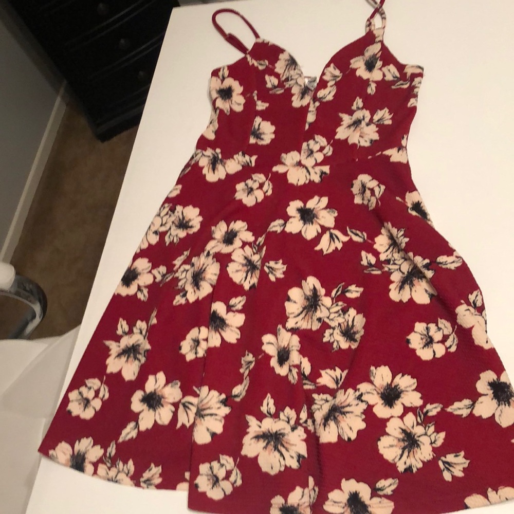 Burgundy floral dress. Cami. Size small